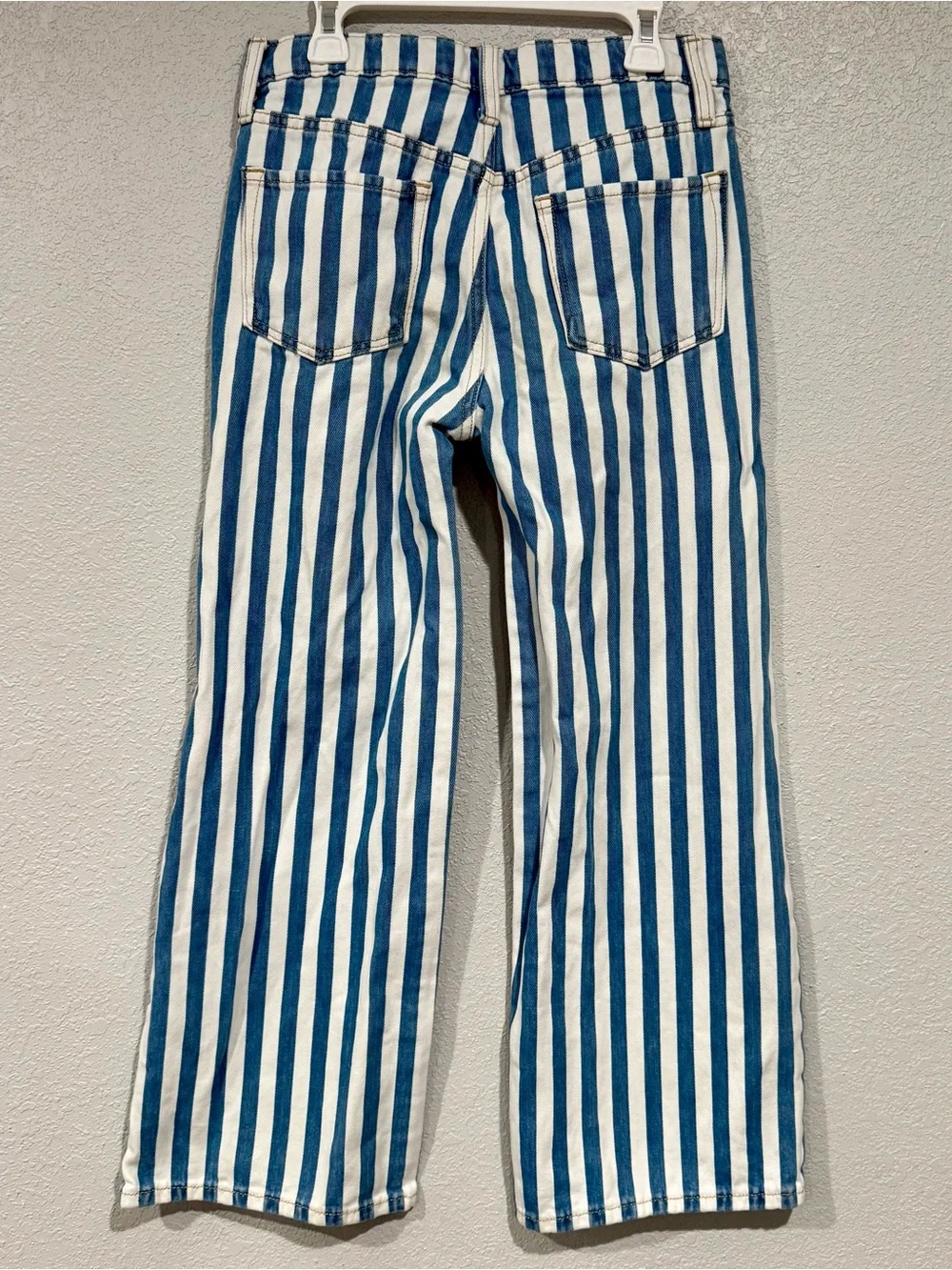 Old Navy Blue and White Vertical Stripe Baggy Wide Leg Jeans